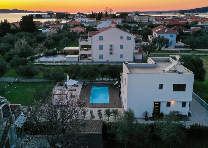 Suncica Zadarvillas Βίλα *