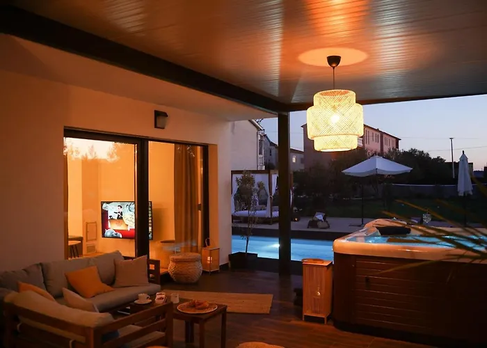 Suncica Zadarvillas 别墅 Sukošan