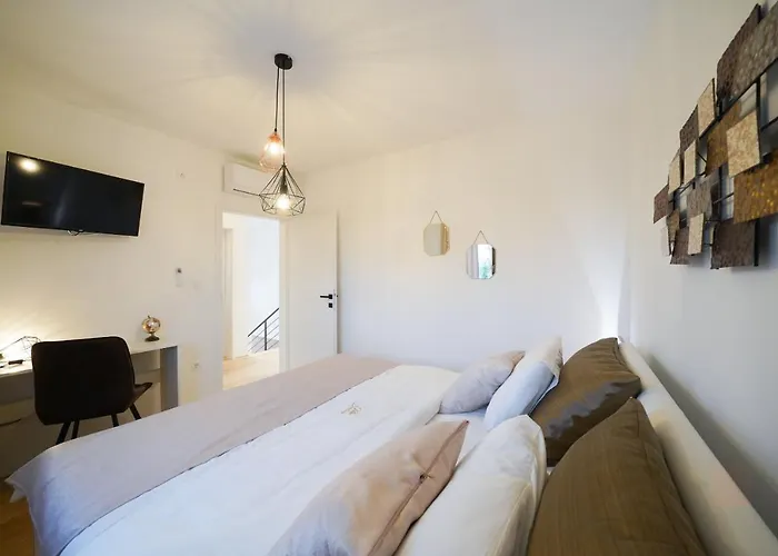 Suncica Zadarvillas Βίλα Sukošan