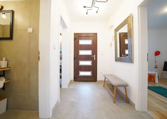 Suncica Zadarvillas *